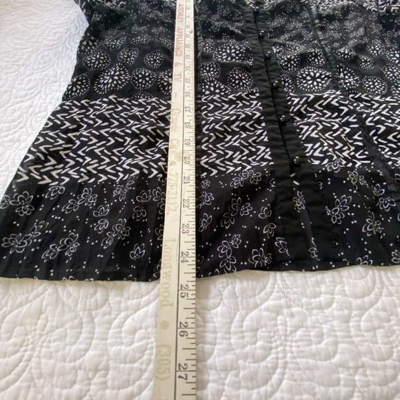 NY Collection Black and White Pattern Short Sleeve Blouse Sheer Size Large - Picture 10 of 10